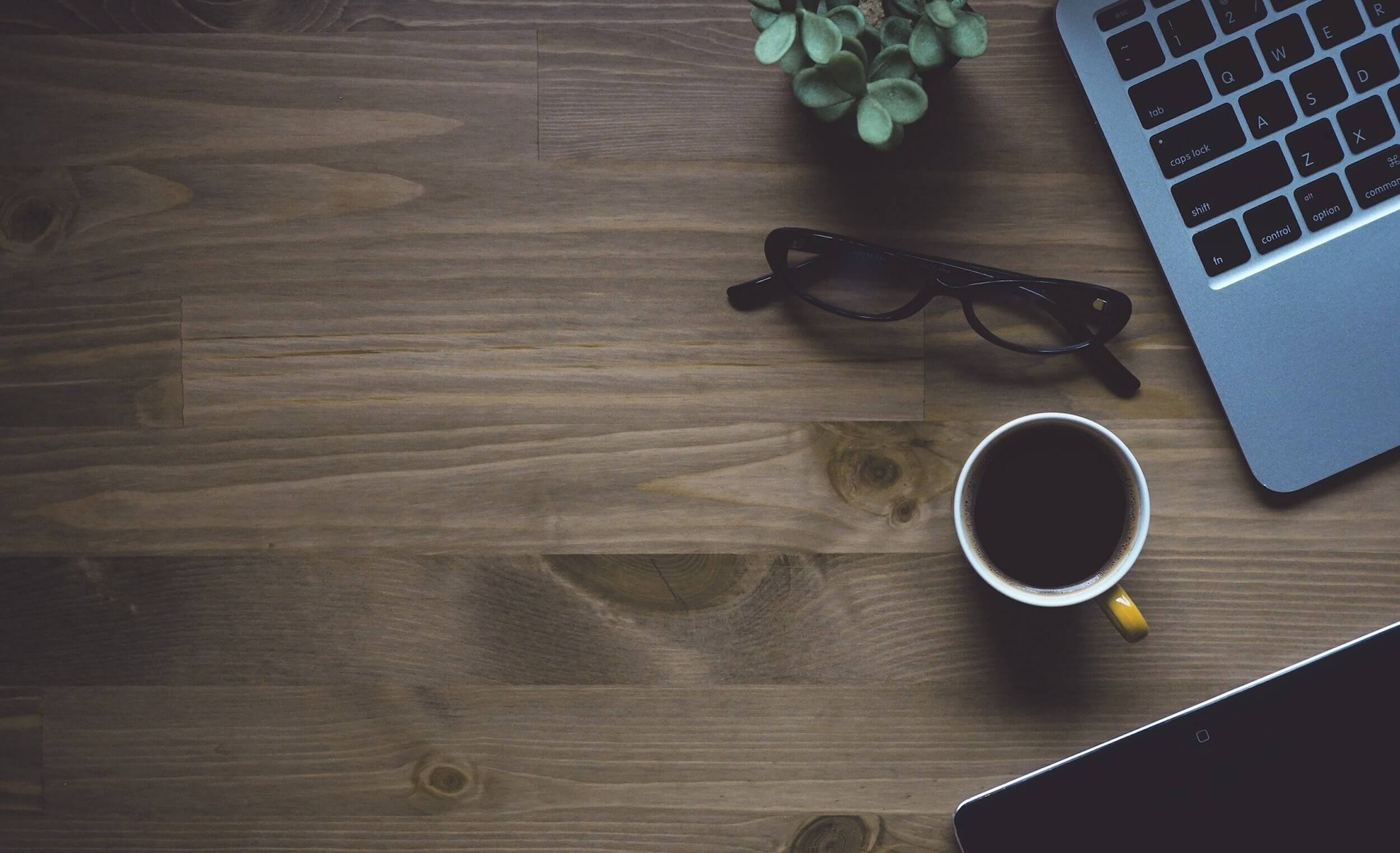 This has alt text -- Custom